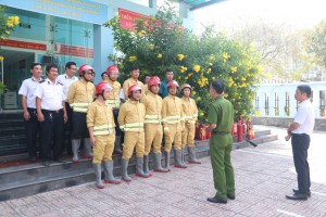 Cảng vụ đường thủy nội địa thành phố Hồ Chí Minh  diễn tập phương án phòng cháy chữa cháy, cứu hộ - cứu nạn năm 2023