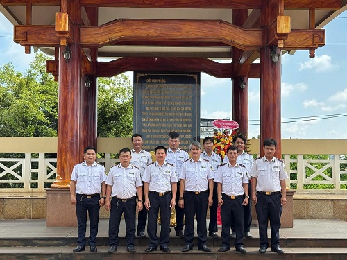 Chi bộ 4 tổ chức về nguồn năm 2025 tại Khu Di tích Lịch sử  Chiến khu An Phú Đông thuộc Phường An Phú Đông, Quận 12, TP.HCM